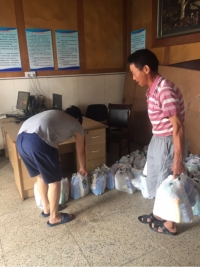 三伏高温送清凉  致敬一线乐鱼网页版登录入口人